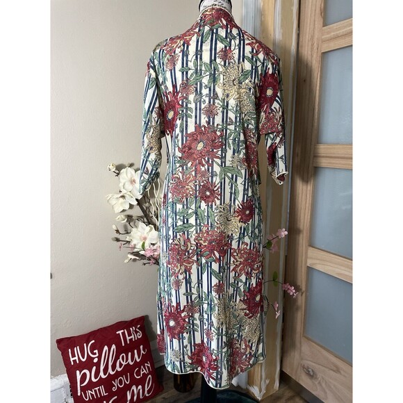 Lularoe Shirley Kimono Cover Up Small Floral Tropical Print Cardigan Red Flowers - Picture 6 of 7